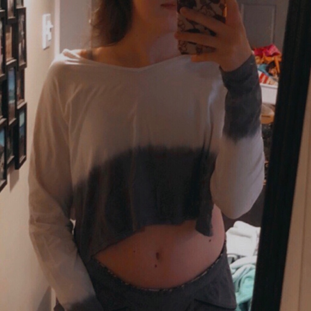 𝐎𝐌𝐁𝐑É 𝐂𝐑𝐎𝐏 𝐓𝐎𝐏